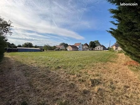 terrain 2 965 m² buxy