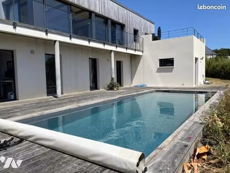 maison 6 pièces 140 m²