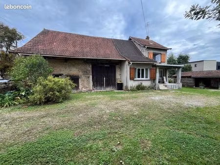 ferme 5 pièces 80 m²