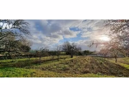 terrain 723 m² fressines