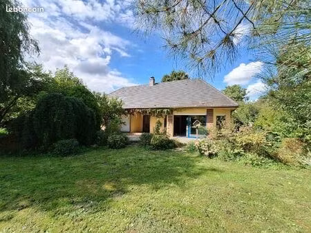 maison 6 pièces 200 m²