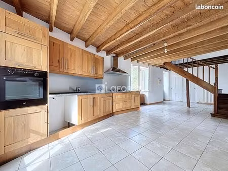 maison 4 pièces 105 m²