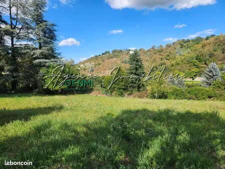 terrain 1760 m² châteauneuf