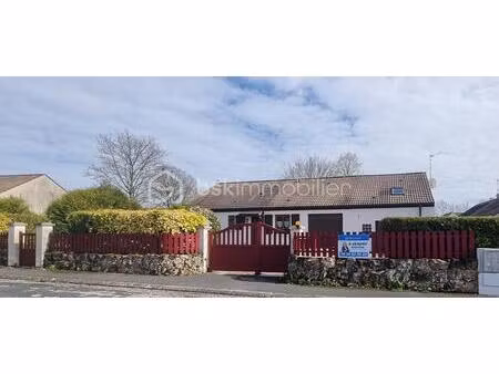 maison de 105 m² à livry-louvercy