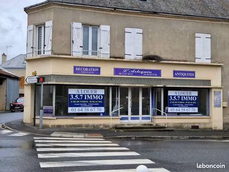 local commercial 96 m² sermaises