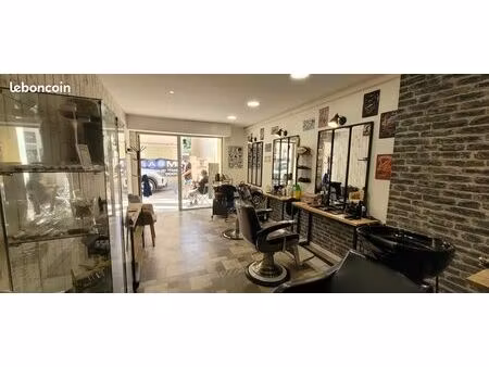 fonds de commerce  salon de coiffure 31 m² le pradet