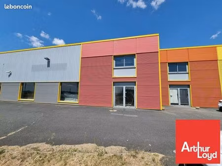 local commercial 370 m² échiré