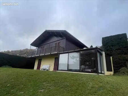 chalet 4 pièces 74 m²