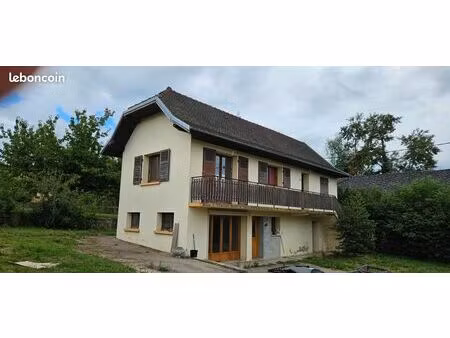 maison 6 pièces 115 m²