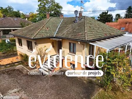 maison 6 pièces 160 m²