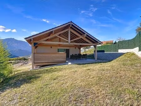 maison 5 pièces 94 m²