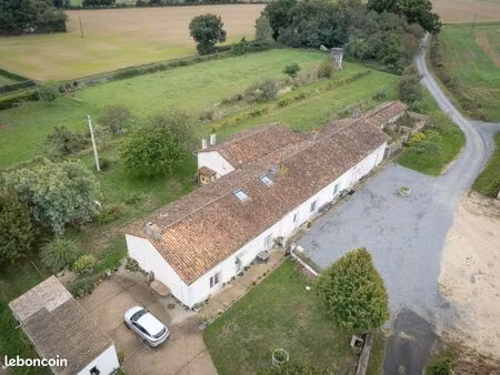 longère 10 pièces 300 m²