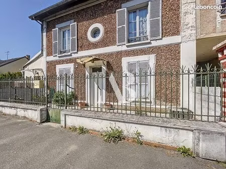 appartement 3 pièces 65 m²