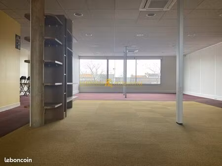 bureaux 300 m² angoulême