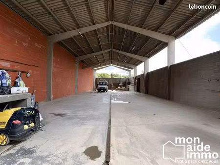 local 327 m² lugasson