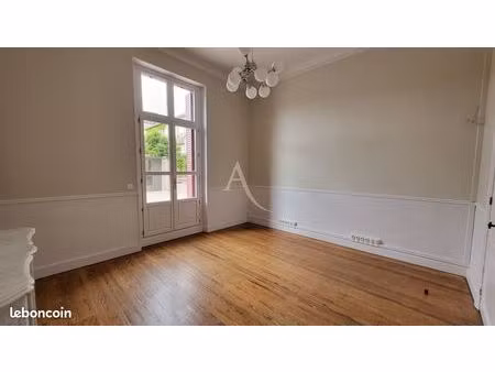 bureaux 14 m² carcassonne