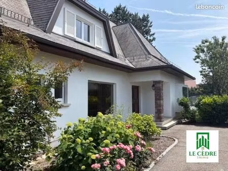 maison 6 pièces 310 m²