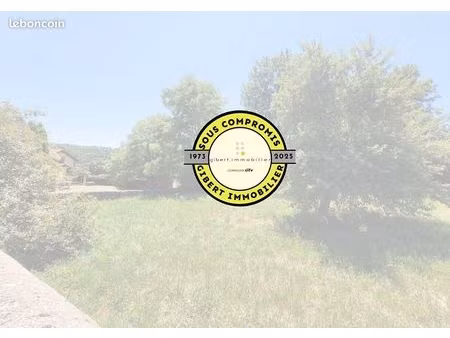 terrain 2100 m² saint vidal