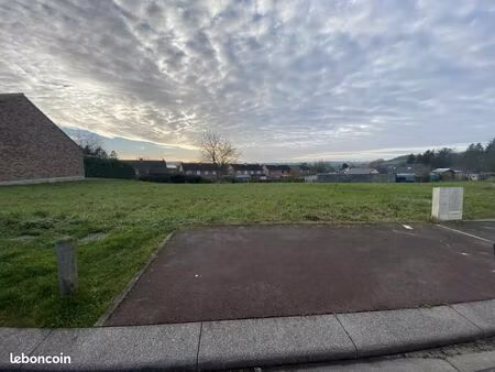 terrain 563 m² pernes