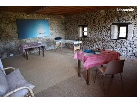 loue salle de consultation / bureau pour thérapeute/coach - cadre exceptionnel