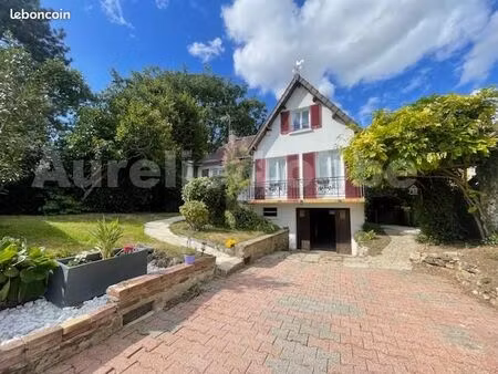 maison 5 pièces 90 m²