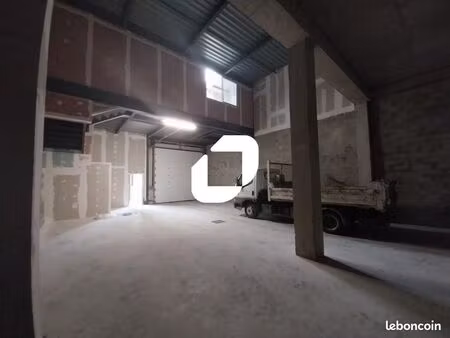 local d'activité 512 m²