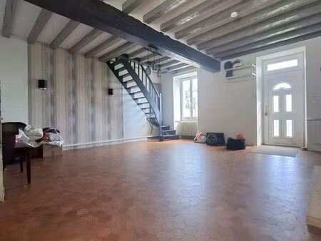maison 6 pièces 161 m²