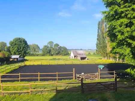 maison de village 5 pièces 90 m²