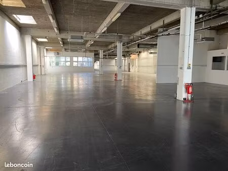 local d’activité / entrepôt 1400m²