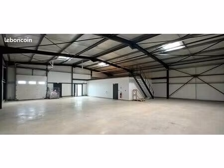 local d'activite 400 m² saint jean de la neuville