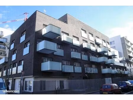 beau studio - construction recente - quartier jolio curie