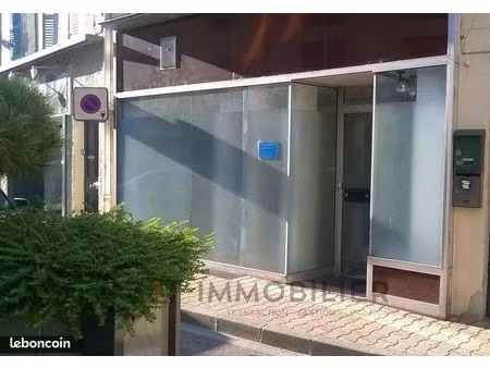 local commercial 38 m² la tour-du-pin