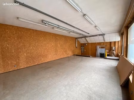 local commercial 73 m² domfront en poiraie