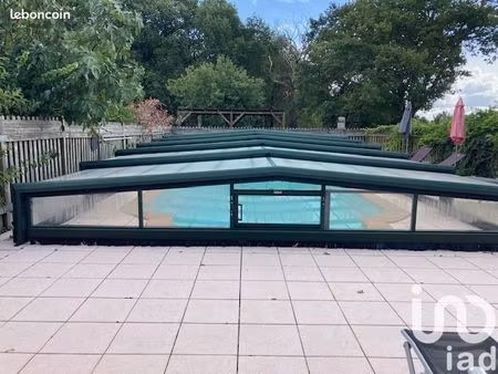 immeuble 400 m² baud