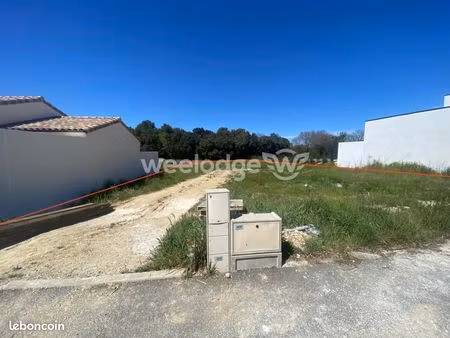 terrain 1 437 m² saint hilaire de beauvoir