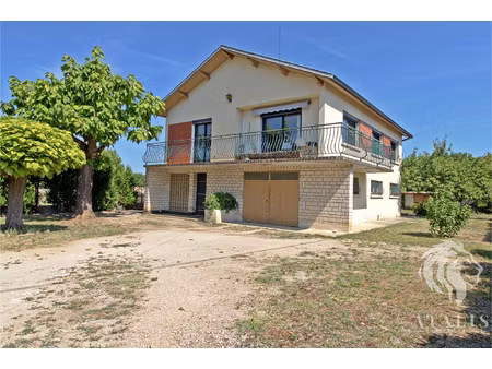 à vendre à saint-hilaire-du-rosier (38) : grande maison