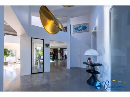 saint-priest-en-jarez maison individuelle de 171 m2 + annexe