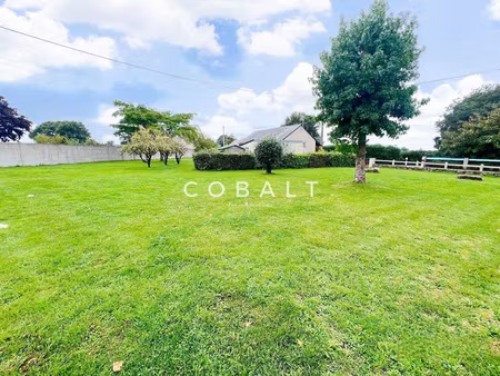 terrain à batir - hameau paisible