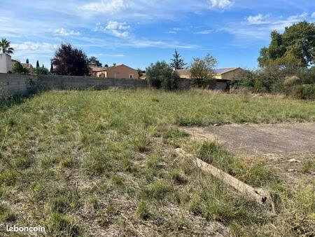terrain 1 900 m² usclas d herault