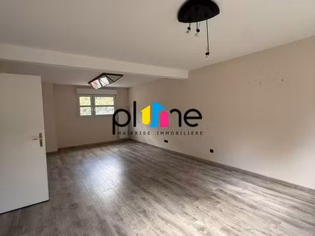 bureaux 115 m² arras