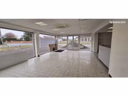 local commercial 94 m²