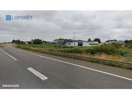 bureaux 211 m² guidel