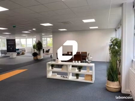 bureaux 280 m²