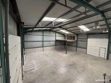 entrepôt 300 m² cambrai