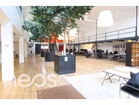 bureaux 664 m²