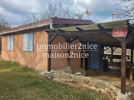 bouyon : maison autonome