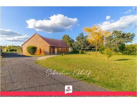 belle maison de plain-pied avec grande salle de vie de 60m²-3 chambres