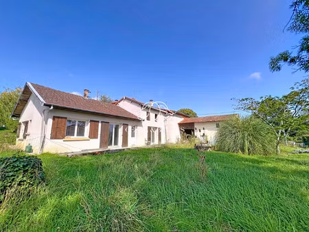 maison avec potentiel – saint-bonnet-de-cray