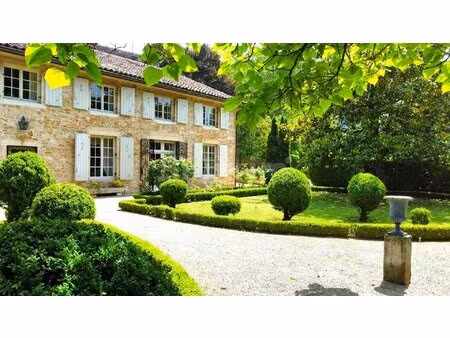 élégance et caractère – une demeure d’exception à découvrir