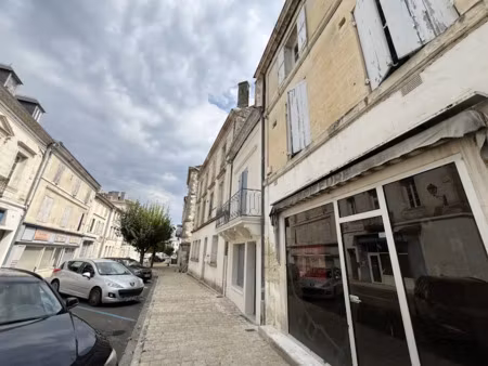 location locaux professionnels 49.86 m² à chalais (16210)  160 €